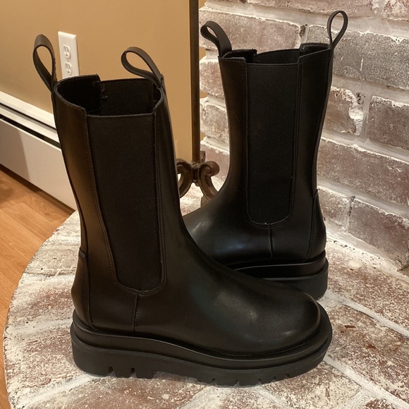She & In Waterproof Boots.  Size 40. 12” height - Picture 2 of 9
